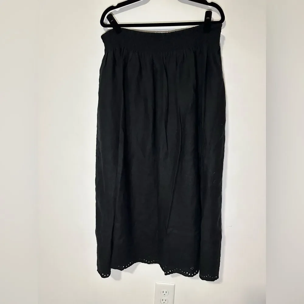 Chico’s Linen Pull On Embroidered Maxi Skirt Black Sz 8 Scallop Hem Side Pockets